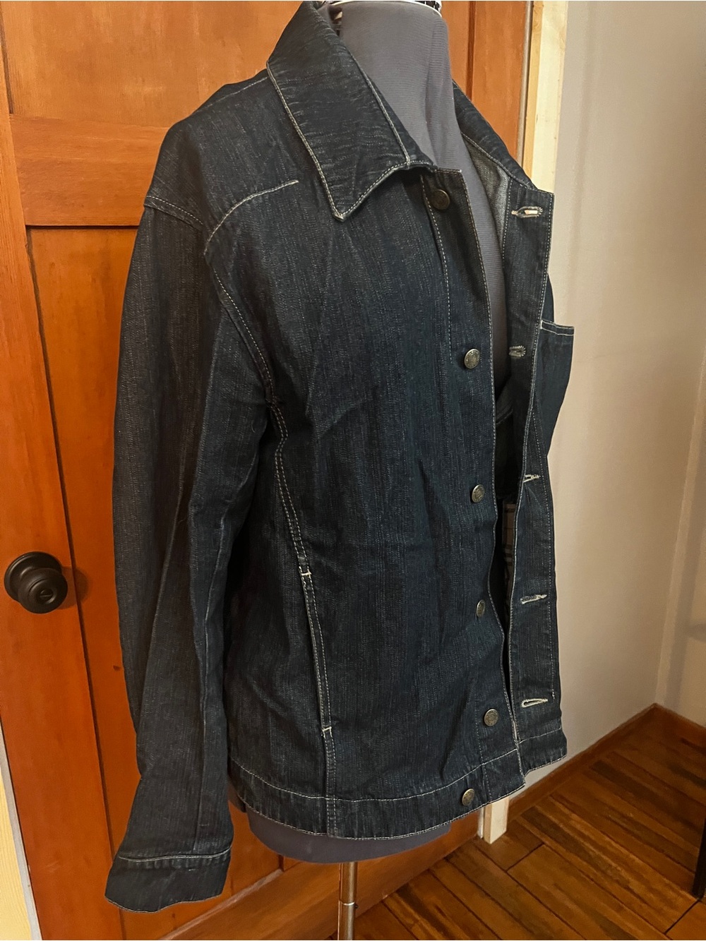Burberry Denim Jean Jacket-XL - Picture 4 of 10